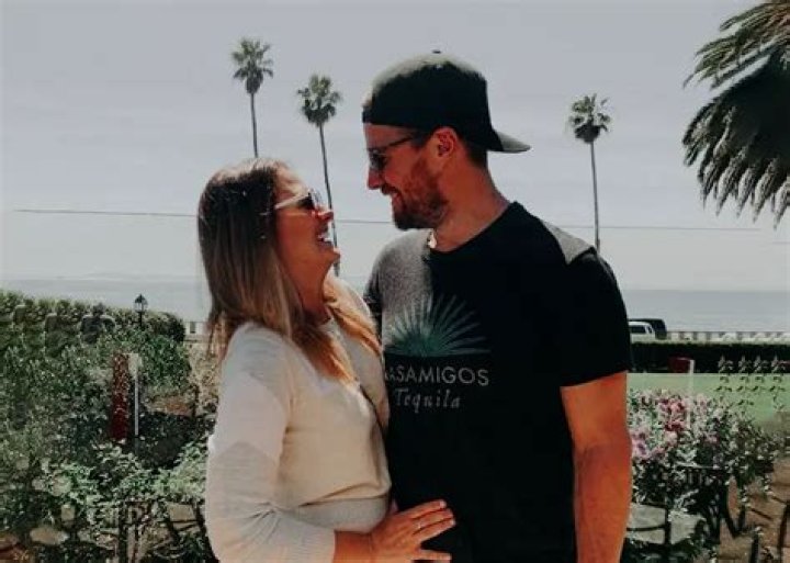 A Look Into Stephen Amell and Wife Cassandra Jeans Relationship Timeline