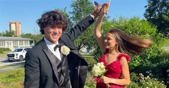 A Terrifying Theory About Missing Teen Cameron Robbins Has Been Circulating on Social Media