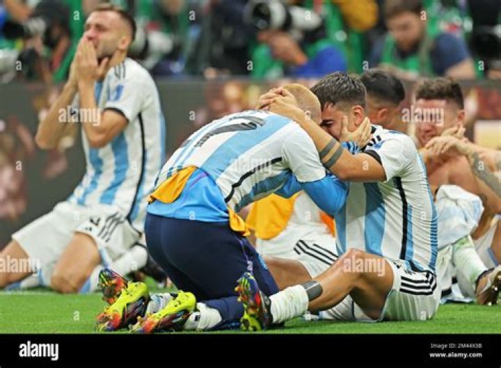 Alejandro Papu Gmez comments on the Argentina national team, his injury