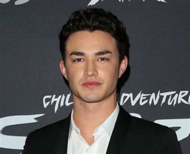 An American actor, Gavin Leatherwood is still living a single life as there's no records of him dati ·