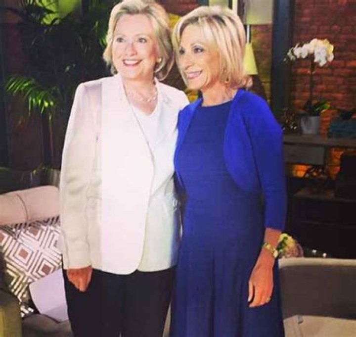 Andrea Mitchell is an American journalist who is married blissfully with Alan Greenspan. ·