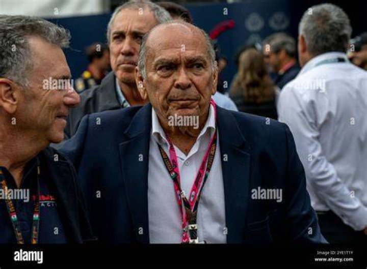 Antonio Pérez Garibay Wikipedia, age, Sergio Pérez father, wife, children, job, net worth