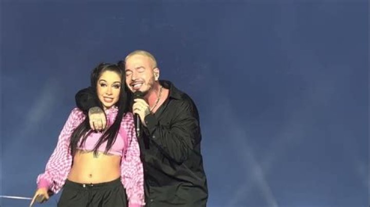 Are J Balvin with Maria Becerra dating?