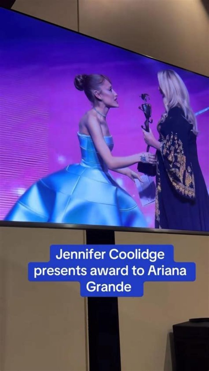 Ariana Grandes Jennifer Coolidge Impression: Unlocking Comedic Brilliance