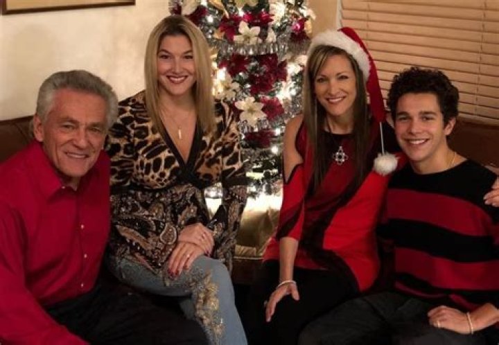 Austin Mahone Biography, Age, Height, Wife, Net Worth, Family