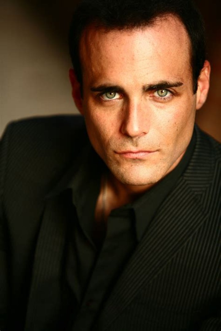 Brian Bloom ·