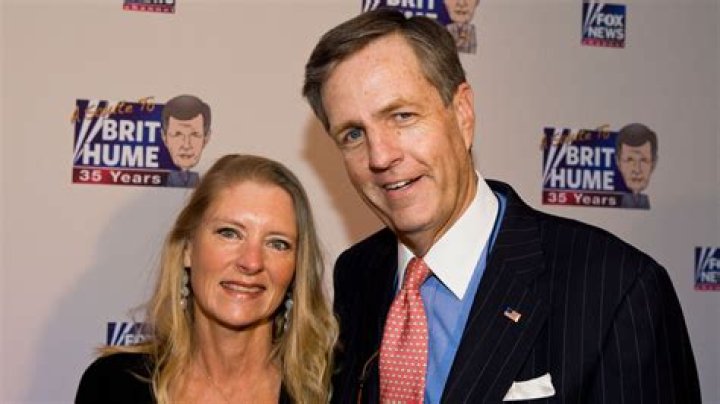 Brit Hume and wife Kim Hume married but not without some divorce rumors; their 3 children (one dead) ·