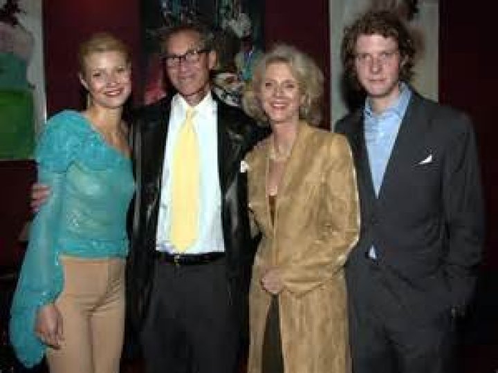 Bruce Paltrow - BlogInfo