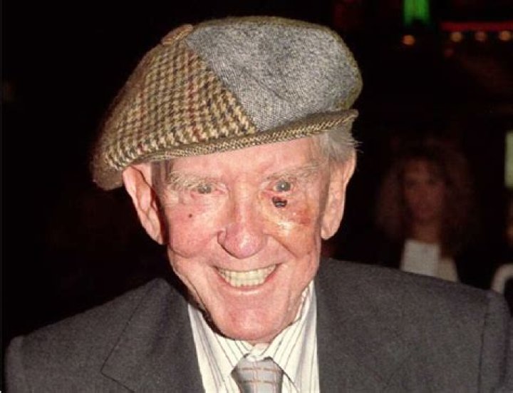 Burgess Meredith Net Worth ·
