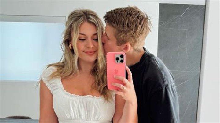 Call of Love: Symfuhny & BrookeAB's Twitch romance