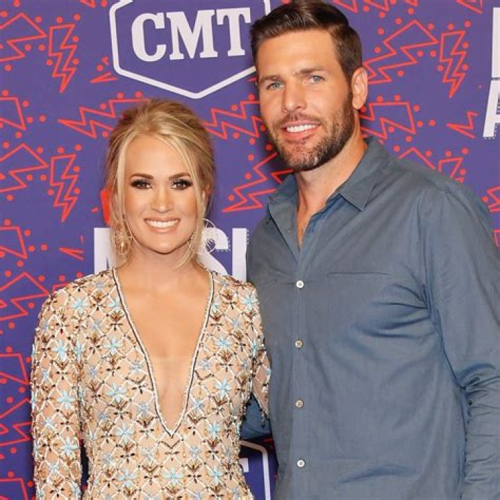 Carrie Underwood's husband, HHL player Mike Fisher Wiki: Net Worth