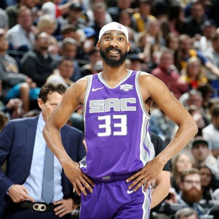 Corey Brewer ·
