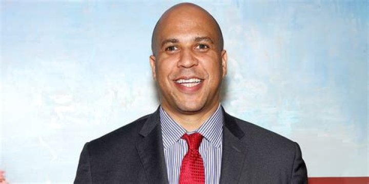 Cory Booker Height, Wiki, Age, Biography, Girlfriend, Net Worth ·