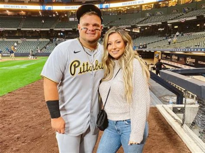 Daniel Vogelbach Of The New York Mets And His Wife Kristina Russi