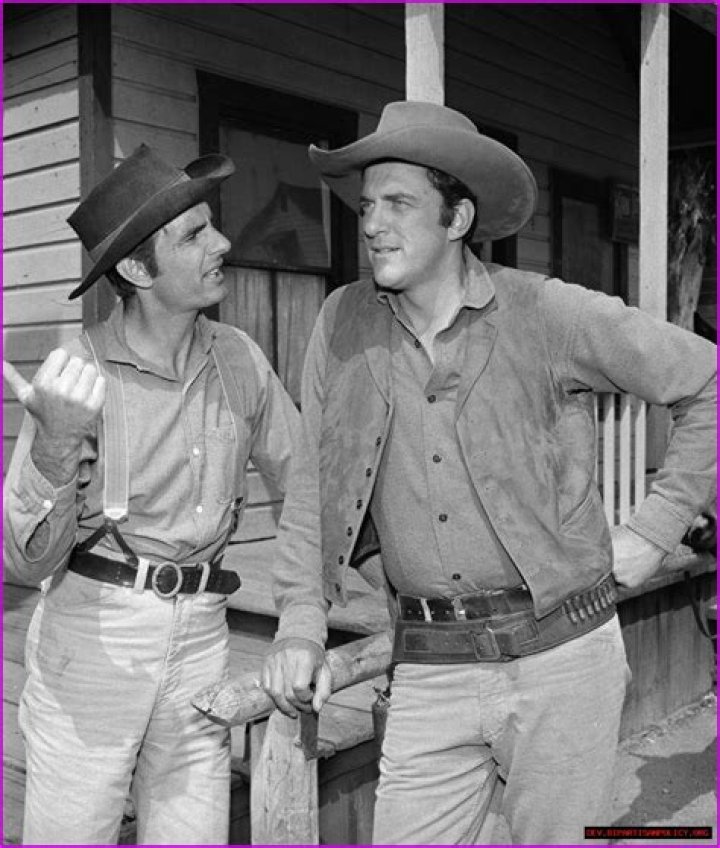 Did James Arness and Dennis Weaver get along? ·