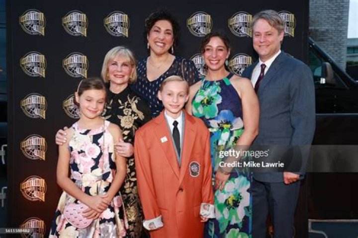 Did Pamela Levine Valvano Remarried? Jim Valvano Wife And Family Life