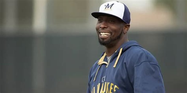 Dontrelle Willis Net Worth ·