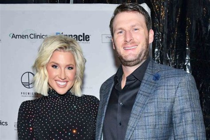 Early Life, NFL & Net Worth ·