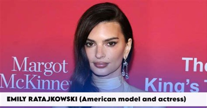 Emily Ratajkowski Bio, Age, Height, Net Worth, Parents, Children ·
