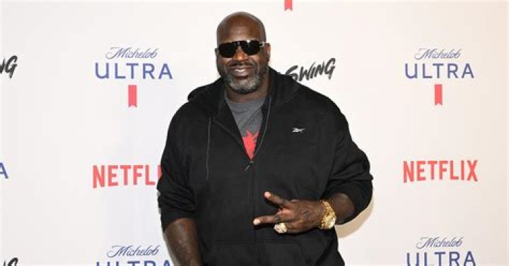 Fans Are Worried After Shaq Posted a Photo of Himself in a Hospital Bed