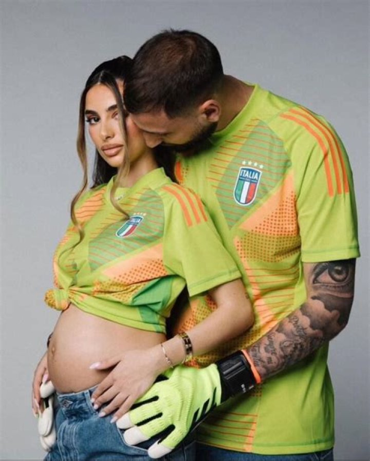 Gianluigi Donnarumma Bio, Age, Height, Wife, Parents, Children, Net Worth ·