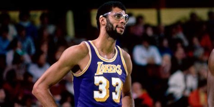 How Much Is Kareem Abdul-Jabbar Worth? ·