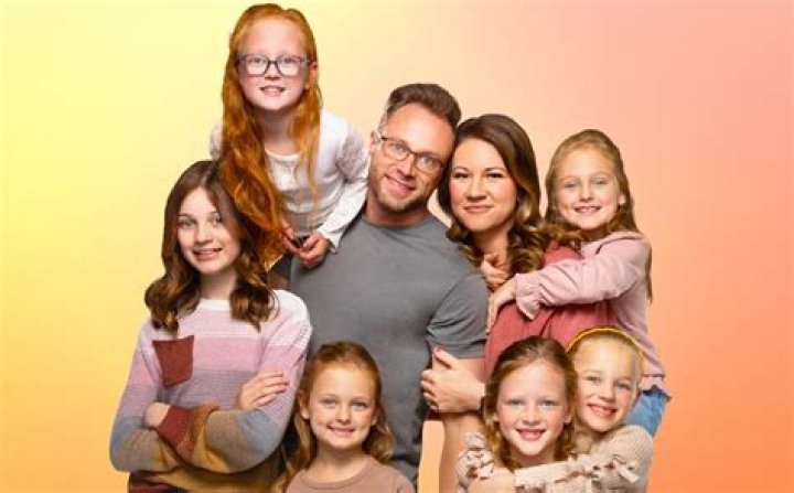How Old Is Mimi From 'OutDaughtered'? Danielle Busby's Mom Is a Fan Favorite