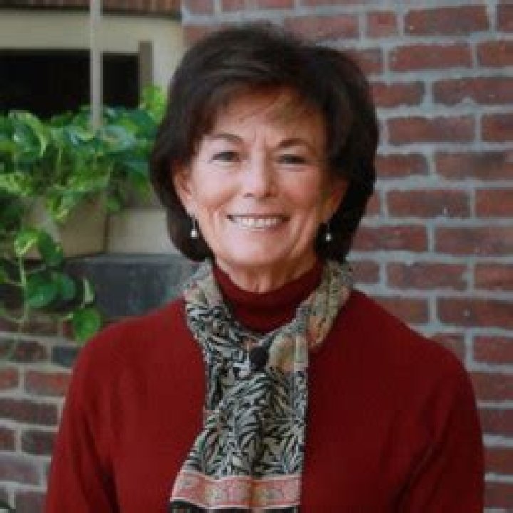 How Old Is Natalie Jacobson?