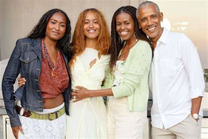 How Rich is Barack Obama Brother ·