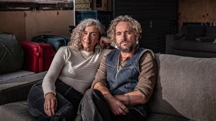 How Rich Is John Butler Wife? ·