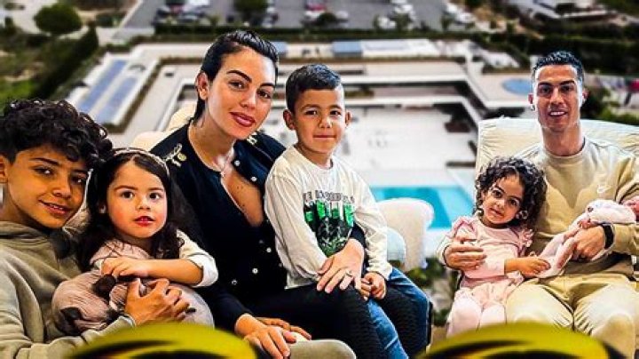 Is Cristiano Ronaldo Daughter Sick Or Passed Away? Bella Esmeralda Health And Age