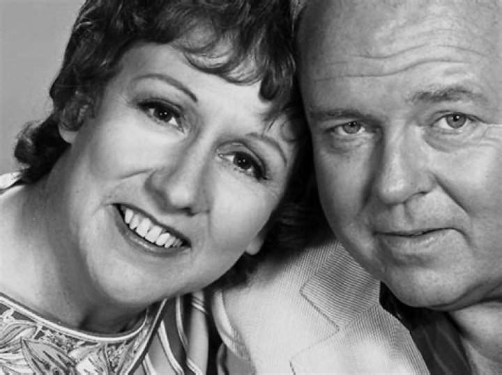 Is She Related To Jean Stapleton? Actress Net Worth ·