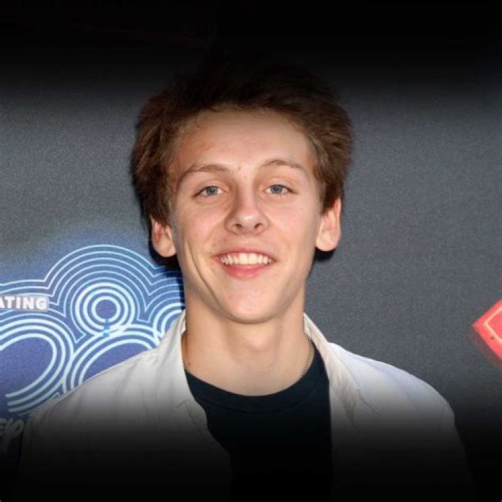 Jacob Bertrand ·