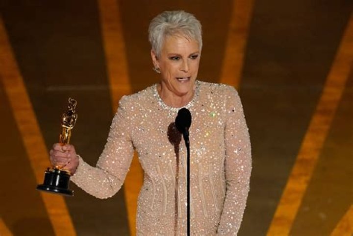 Jamie Lee Curtis Height: How Tall Is the Oscar-Winning Actress?