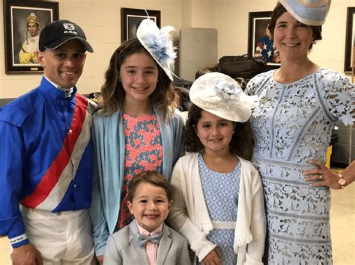 Javier Castellano Net Worth, Wife, Height: All About Jockey Nationality, Injury and More