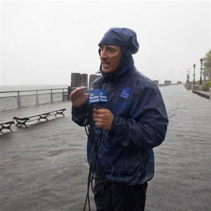 Jim Cantore - SnogBlogy