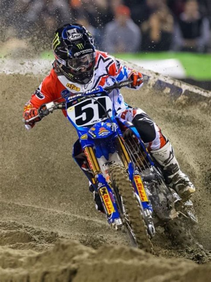 Justin Barcia - BlogPaper