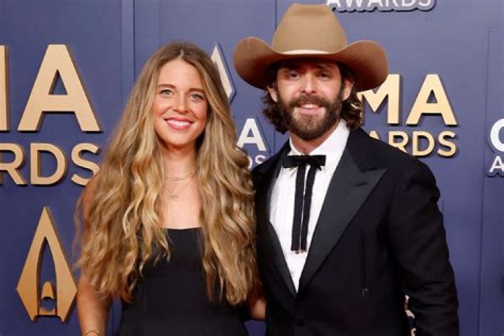 Lauren Akins Wiki, Maiden Name, Parents, Cancer, Height. Thomas Rhett ·