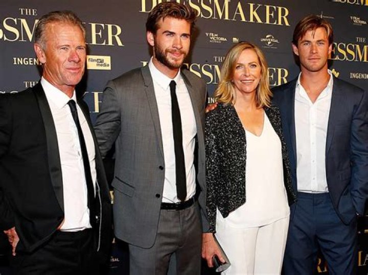 Leonie Hemsworth (Chris Hemsworth’s Mother) Wiki, Children, Age, Height, Bio, Husband