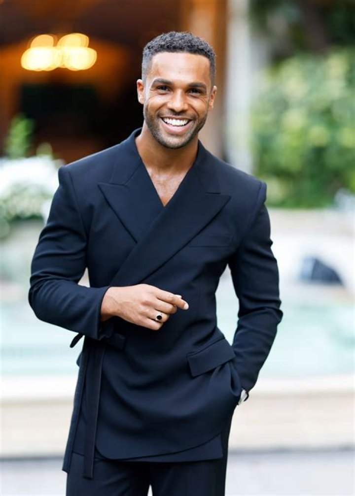 Lucien Laviscount ·