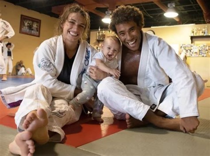 Mackenzie Dern Biography, Age, Height, Husband, Net Worth, Family