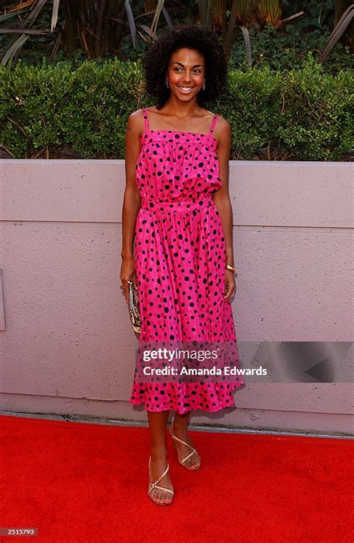 Marsha Thomason ·
