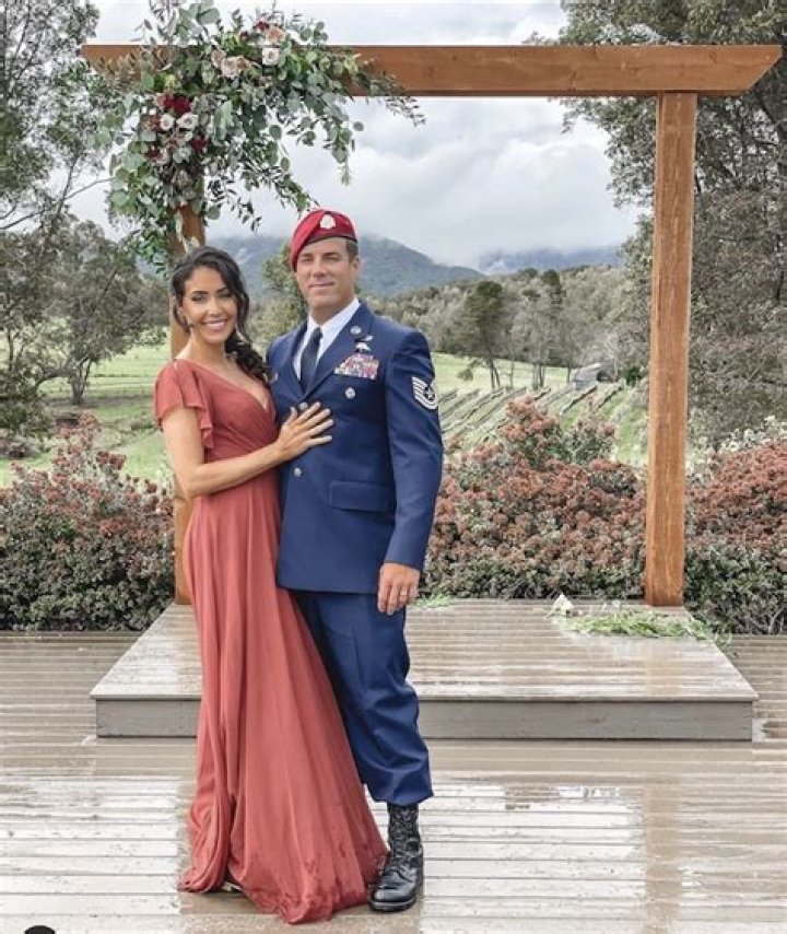 Maryburkes Age, Husband, And Instagram Account Are Revealed ·