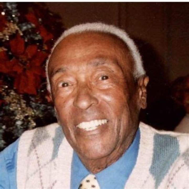 Meet Chip Fields Husband & Kim Fields Father ·