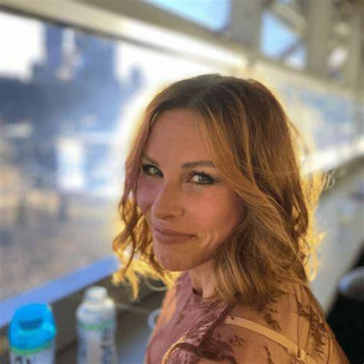 Melissa McGurren Salary – Explore Her Age Husband & Married Life ·