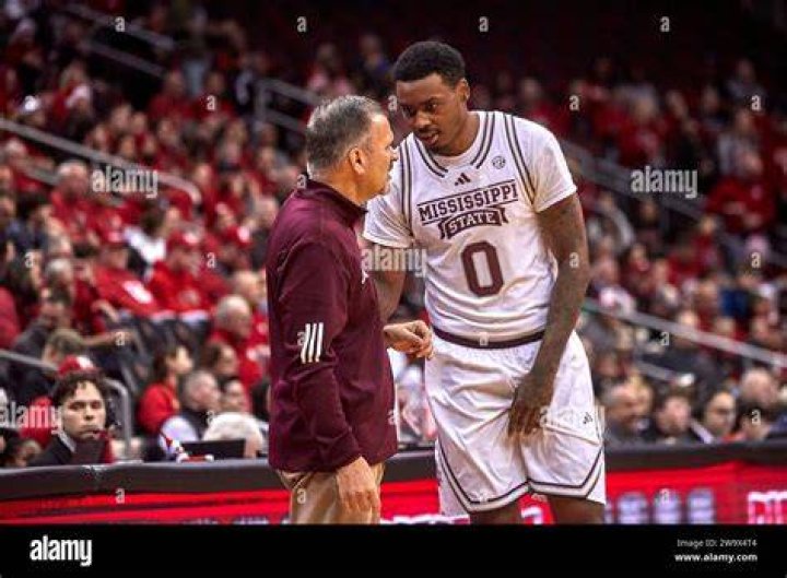 Mississippi Coach Chris Jans Wife Sheri Jans And Their Two Children ·
