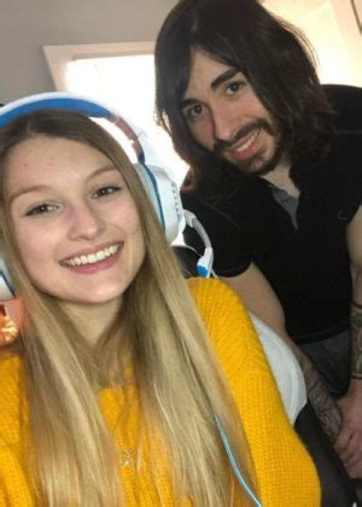MoistCr1TiKaL Height, Weight, Age, Girlfriend, Facts, Biography |