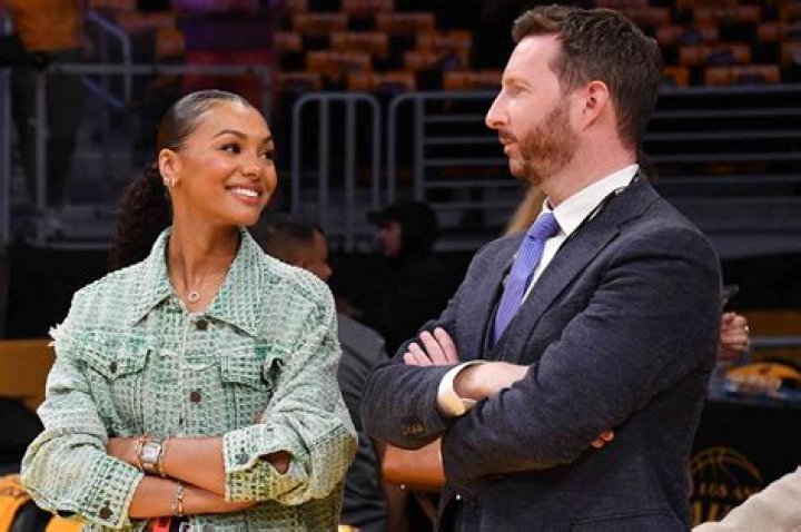 NBA reporter on ESPN, Malika Andrews is Single and lives with her Parents. ·