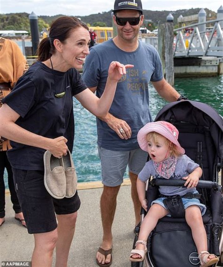 Neve Te Aroha Ardern Gayford ·