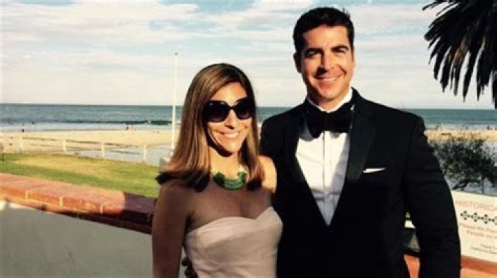 Noelle Watters ; Bio, age, Education and Net worth of Jesse Walters Ex Wife